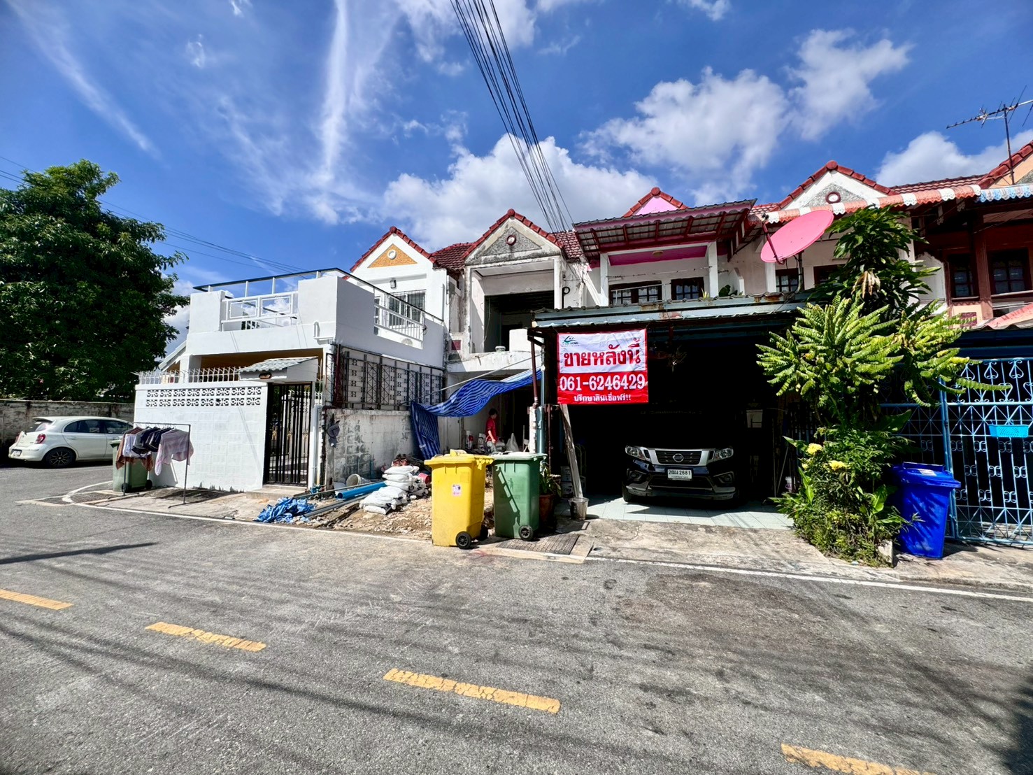 ขายทาวเฮ้าส์ บ้านเฟื่องฟ้า 9 เฟส 2 ซอยมังกร เทพารักษ์ บ้านสวยราคาดี (N.1908)