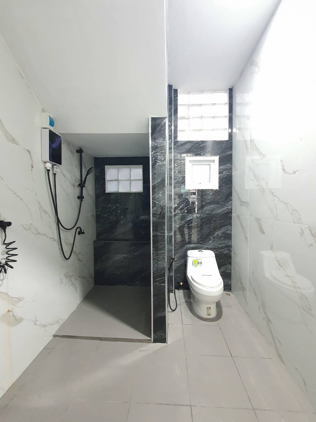 ขายบ้านเดี่ยวหมู่บ้านรื่นรมย์2 ติดถนนใหญ่เฉลิมพระเกียรติร.9ซอย 28 (N.1293)