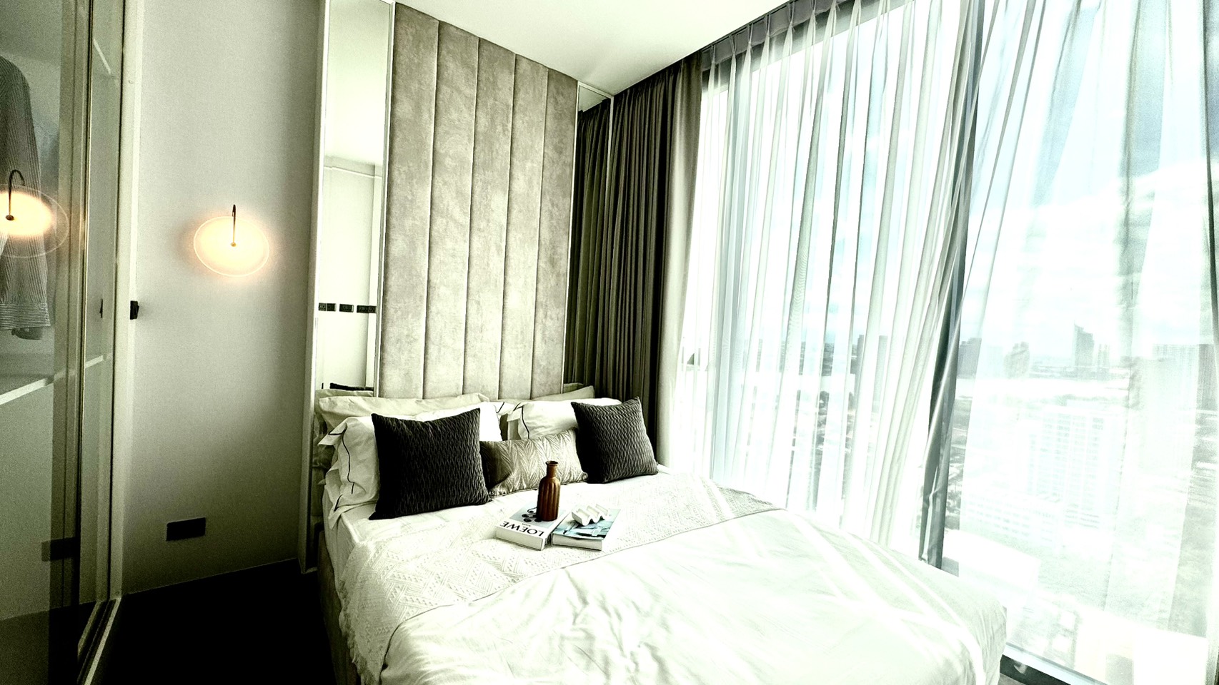 💎 Sapphire Rama 3 – The Riverside Luxury Bangkok Thailand Condominium 💎 “Invest today — live luxuriously, earn steadily.” ✨ Ready to move in!