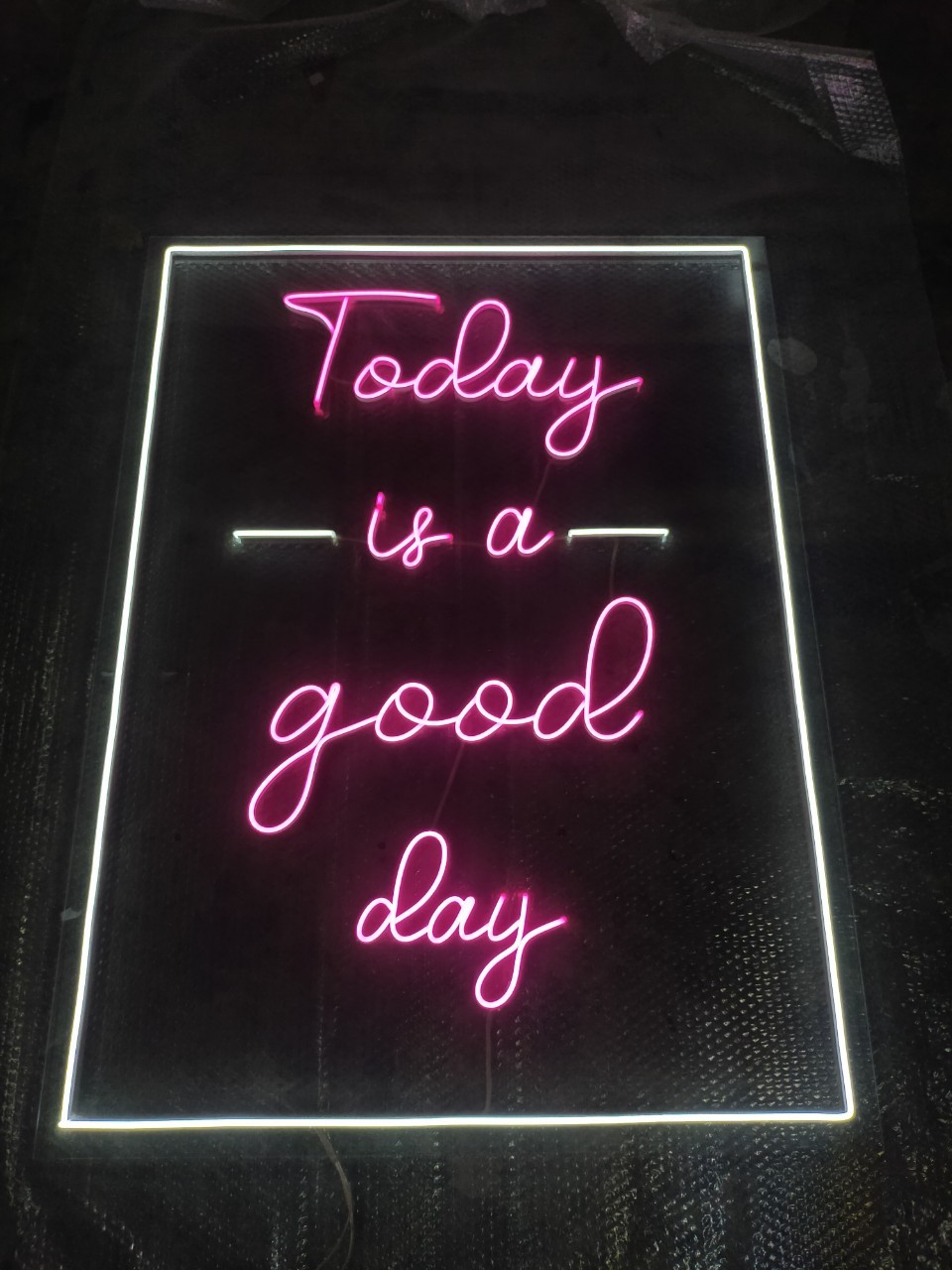 #ป้ายไฟนีออนดัดled