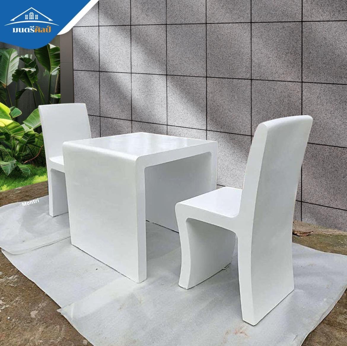 ชุดโต๊ะ 2 ที่นั่งสนามมินิมอลสีขาว ทนแดดทนฝน พร้อมเก้าอี้พนักพิง