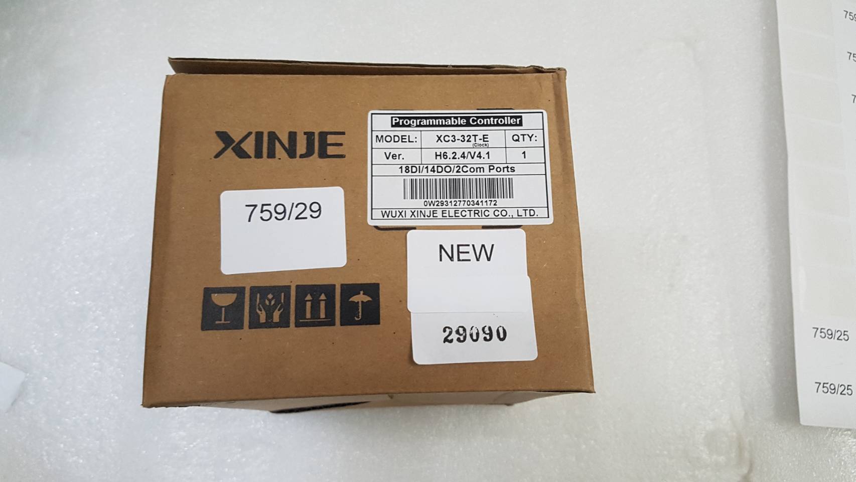 PLC " XINJE " MODEL : XC3-32T-E