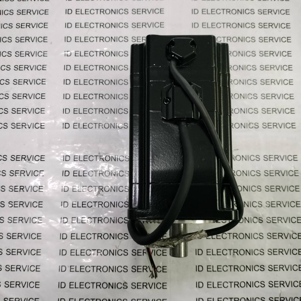 SERVO MOTOR " SANYO DENKI " MODEL : P50B08075HXS1J