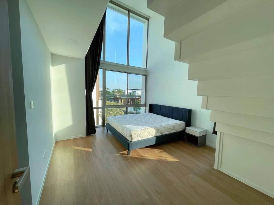 ให้เช่าบ้านเดี่ยว2ชั้น หมู่บ้านวีเว่ พระราม 9 ติด เดอะ ไนน์ เซ็นเตอร์ พระราม 9 (N.1363)