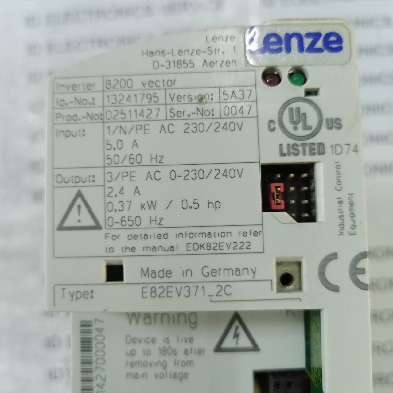 SERVO DRIVE " LENZE " MODEL : E82EV371_2C