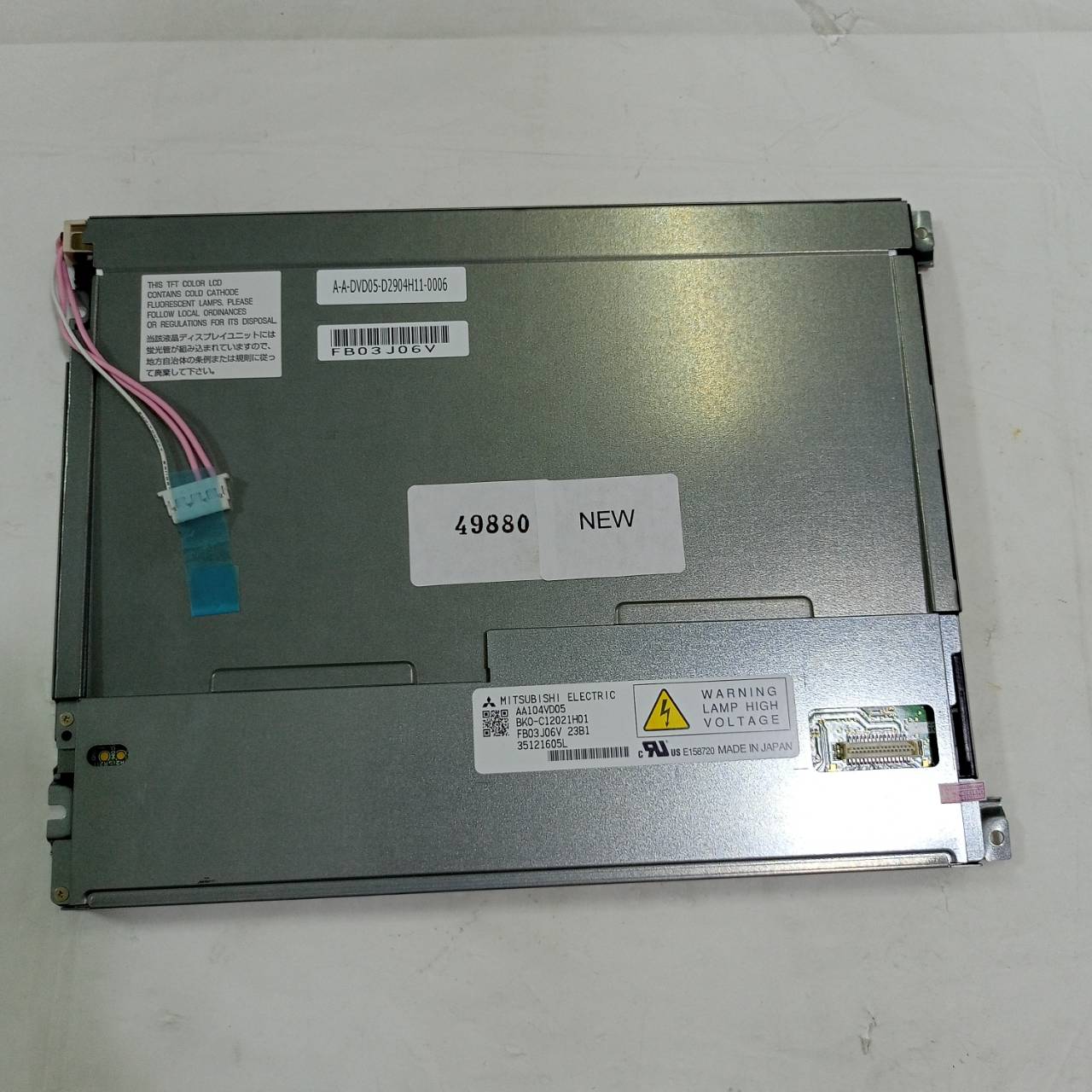 LCD PANE " MITSUBISHI " MODEL : AA104VD05