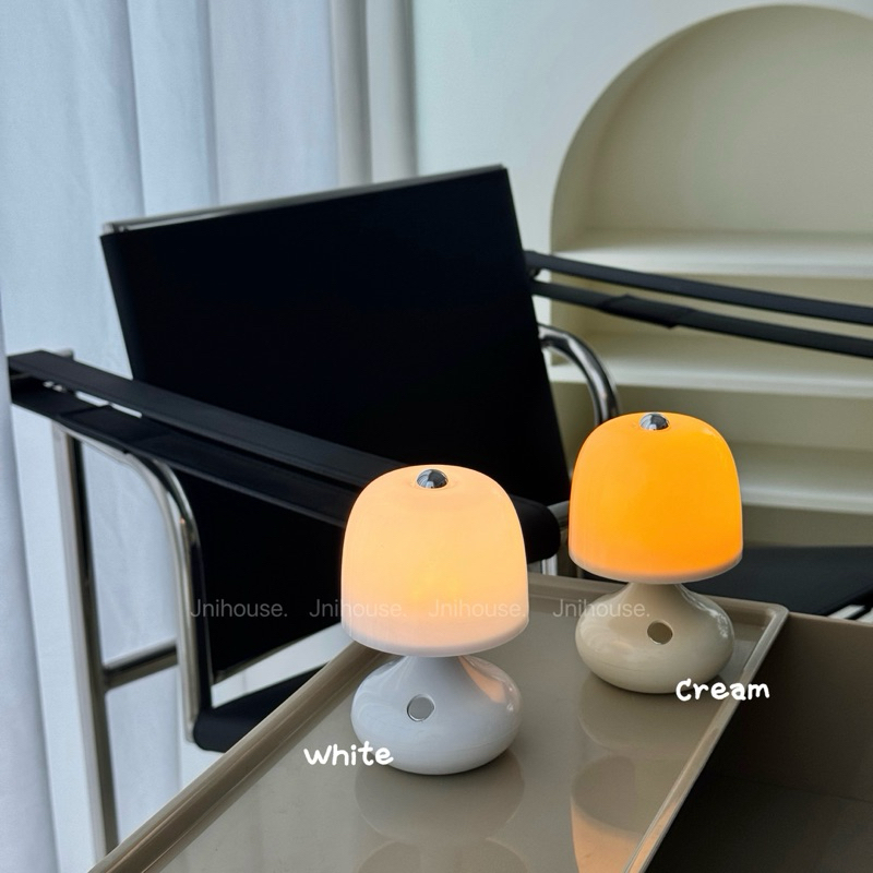 [พร้อมส่ง] Jnihouse : โคมไฟจิ๋ว โคมไฟตั้งโต๊ะ (mini lamp)