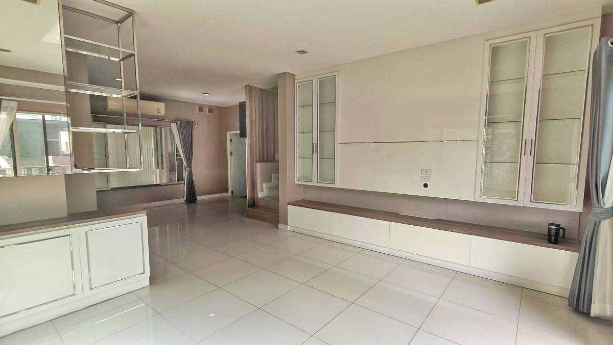 ให้เช่าบ้านเดี่ยวโครงการ เพอร์เฟค เพลส พระราม 9-กรุงเทพกรีฑา 2 ชั้น พร้อมเฟอร์ครบ (N.1447)