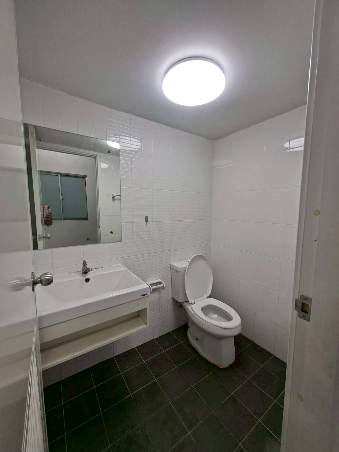 ให้เช่าทาวน์เฮ้าส์ 2 ชั้น The connect 12a กิ่งแก้ว 37 พร้อมอยู่ (N.1916)