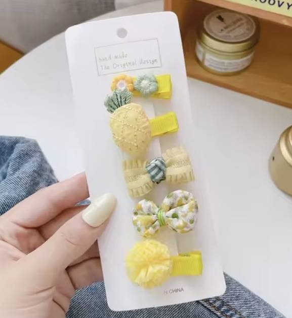 💗มาหยากิ๊ฟช้อป💗 กิ๊บติดผม 5 ชิ้น รูปหัวใจ โบว์ ขนาด 5 ซ.ม. คละสี น่ารัก สำหรับเด็กและ ผู้หญิงทั่วไป