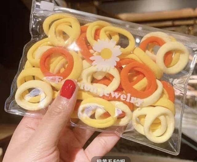 💗มาหยากิ๊ฟช้อป 💗 ยางรัดผม สีสดใส น่ารัก ยางรัดผมเส้นนุ่ม อ่อนโยนต่อเส้นผม ขนาดเส้นผ่าศูนย์กลาง 2.5 ซ.ม. สำหรับเด็ก แพ็ค 50 เส้น