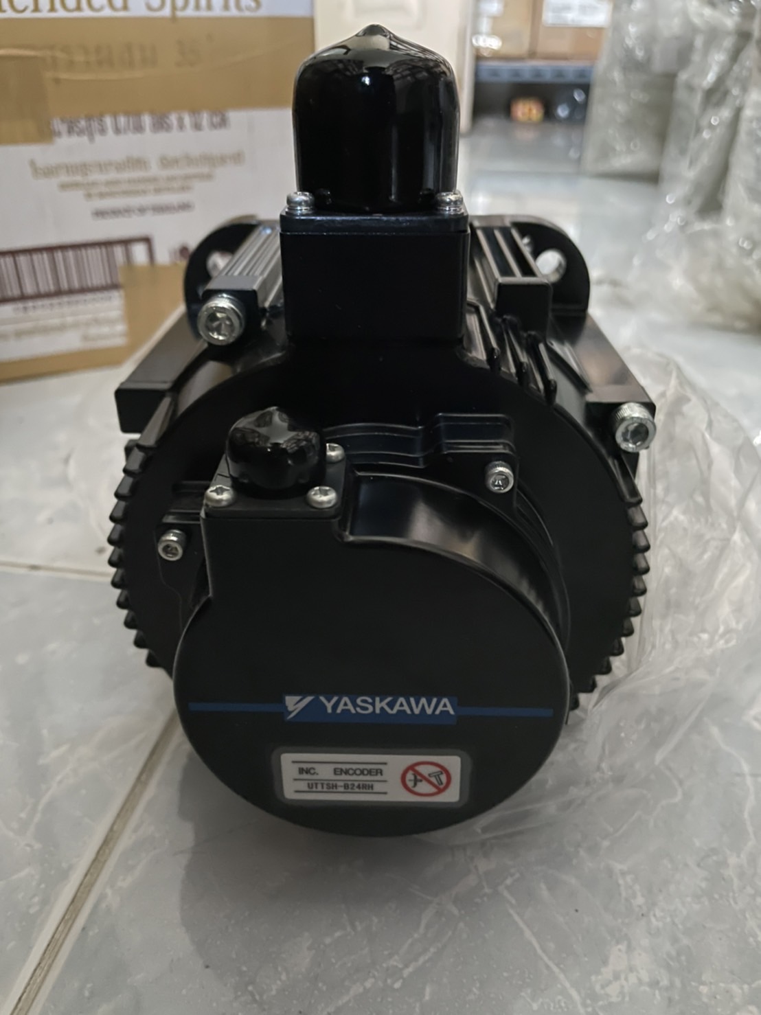 ขาย SGM7G-13AFC61 SERVO MOTOR "YASKAWA"