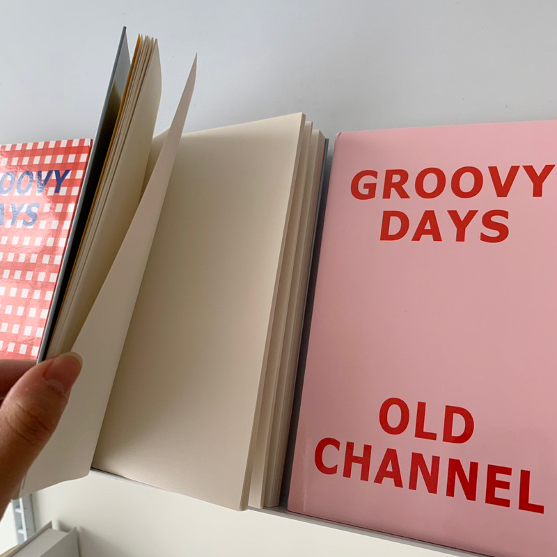 [พร้อมส่ง] Jnihouse : สมุด GROOVY DAYS สมุดพร็อพ สมุดตั้งโชว์