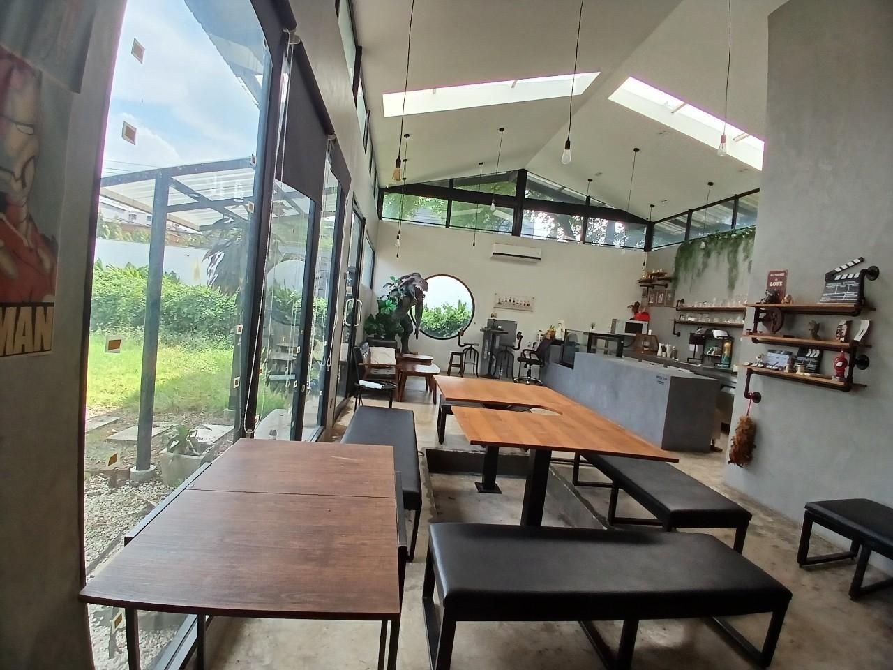 เซ้งร้านกาแฟซอยรัชดาภิเษก36 พร้อมดำเนินกิจการต่อ เนื้อที่ 200 ตร.วา (N.1436)