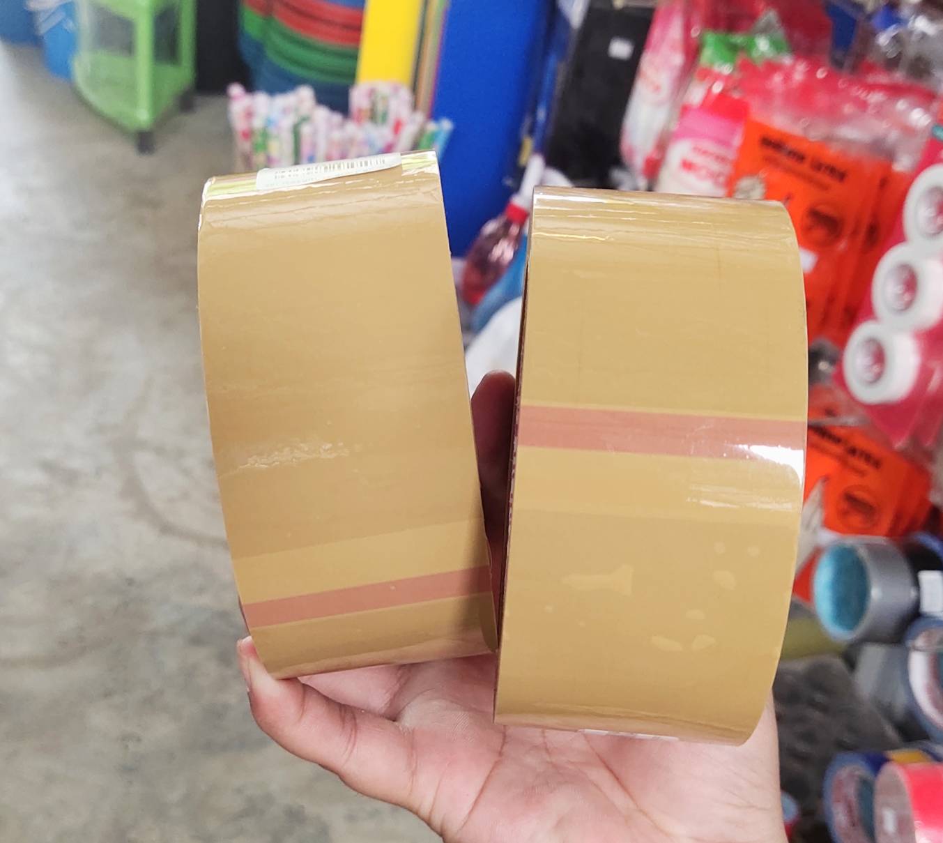 เทป เทปสีชา ติดดี ม้วนเดียวสุดคุ้ม ขนาด 2 นิ้ว กาวเหนียว