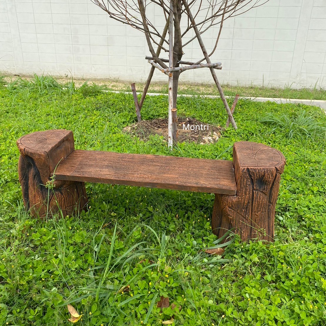 เก้าอี้สนามปูนลายไม้ เก้าอี้สนาม ม้านั่งสนาม ทำจากปูนปั้นสด เสมือนไม้จริง ดูเป็นธรรมชาต ปัดสีด้วยมือสุดปราณีต