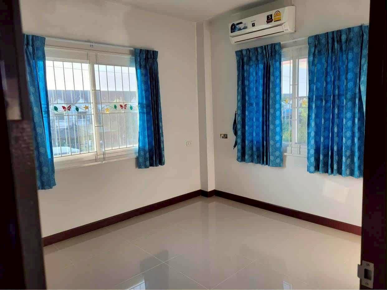 ขายบ้านเดี่ยว หมู่บ้านนนทบุรีแกรนด์ 6 หนองจอก ใกล้สำนักงานเขตหนองจอก (N.1860)