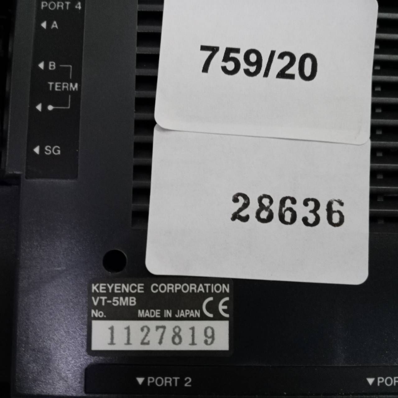 LCD TOUCH SCREEN " KEYENCE " MODEL : VT-5MB