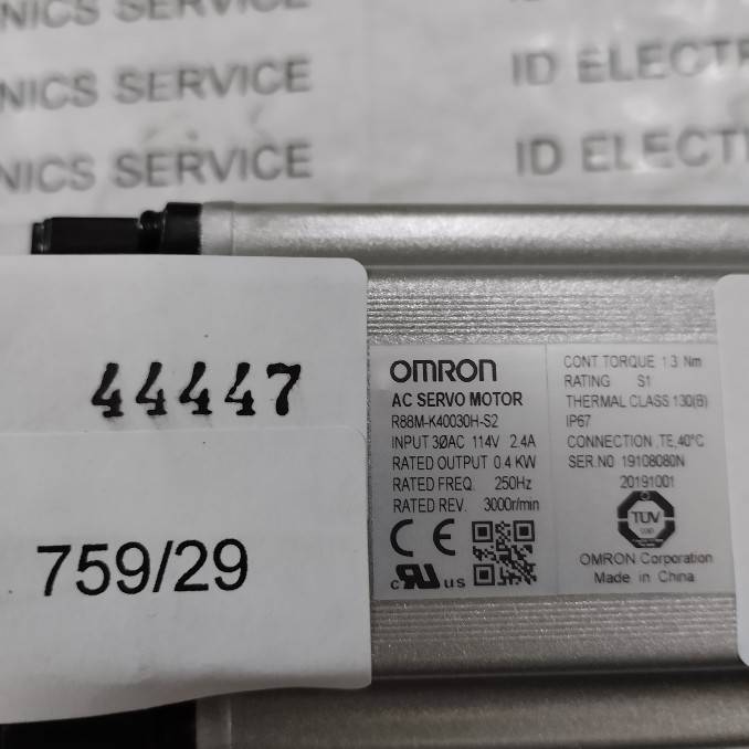 MOTOR "OMRON" รุ่น R88M-K40030H-S2
