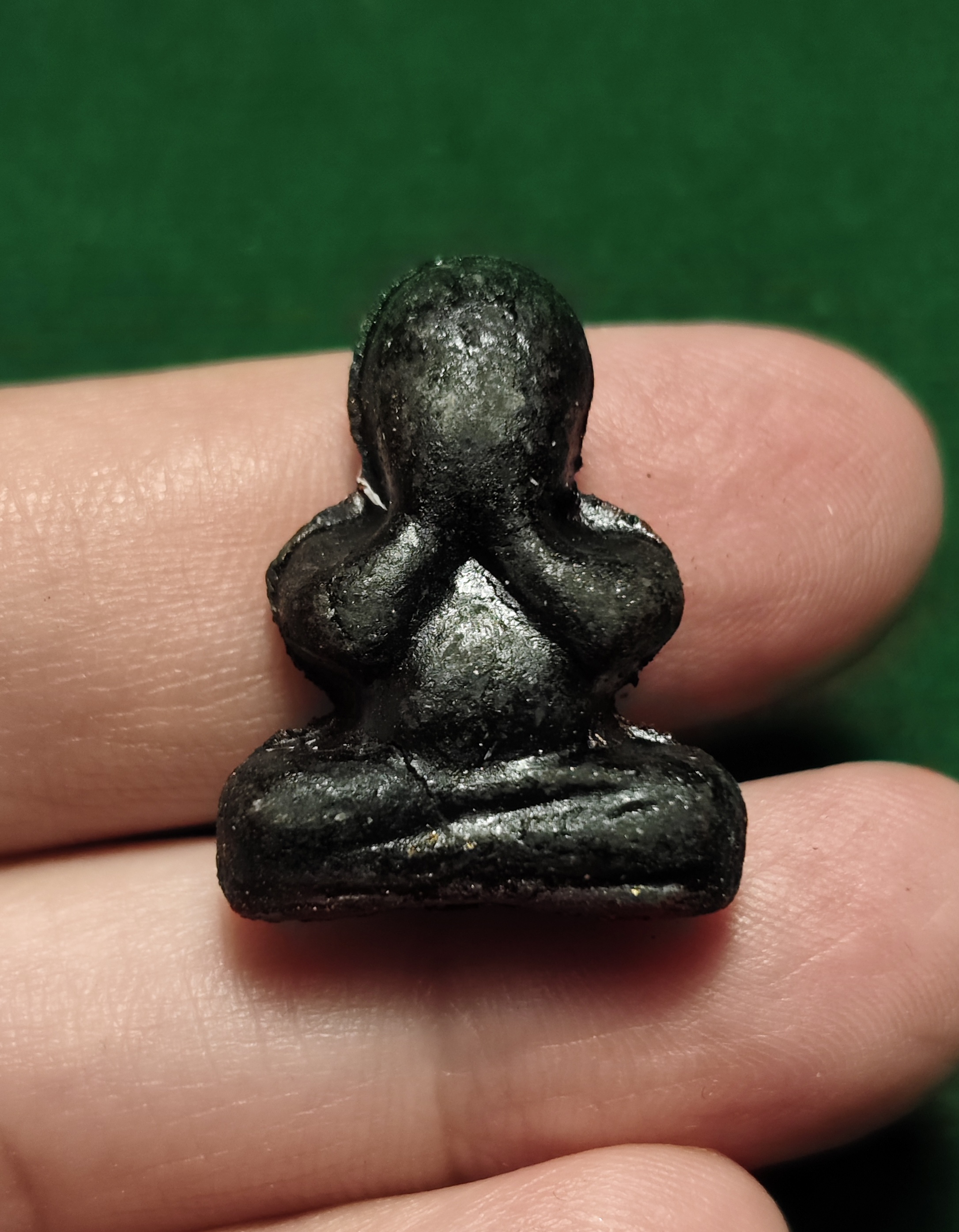 พระปิดตา (หลวงปู่เอี่ยม ปฐมนาม) รุ่นซื้อที่ดิน (ปลุกเสก เสาร์๕) วัดสะพานสูง จ.นนทบุรี ปี2567