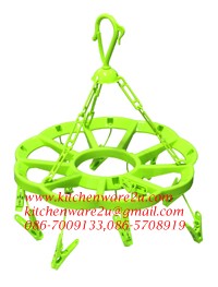 P00093 พวงตากผ้าพลาสติกทานตะวัน (ราคาต่อโหล)