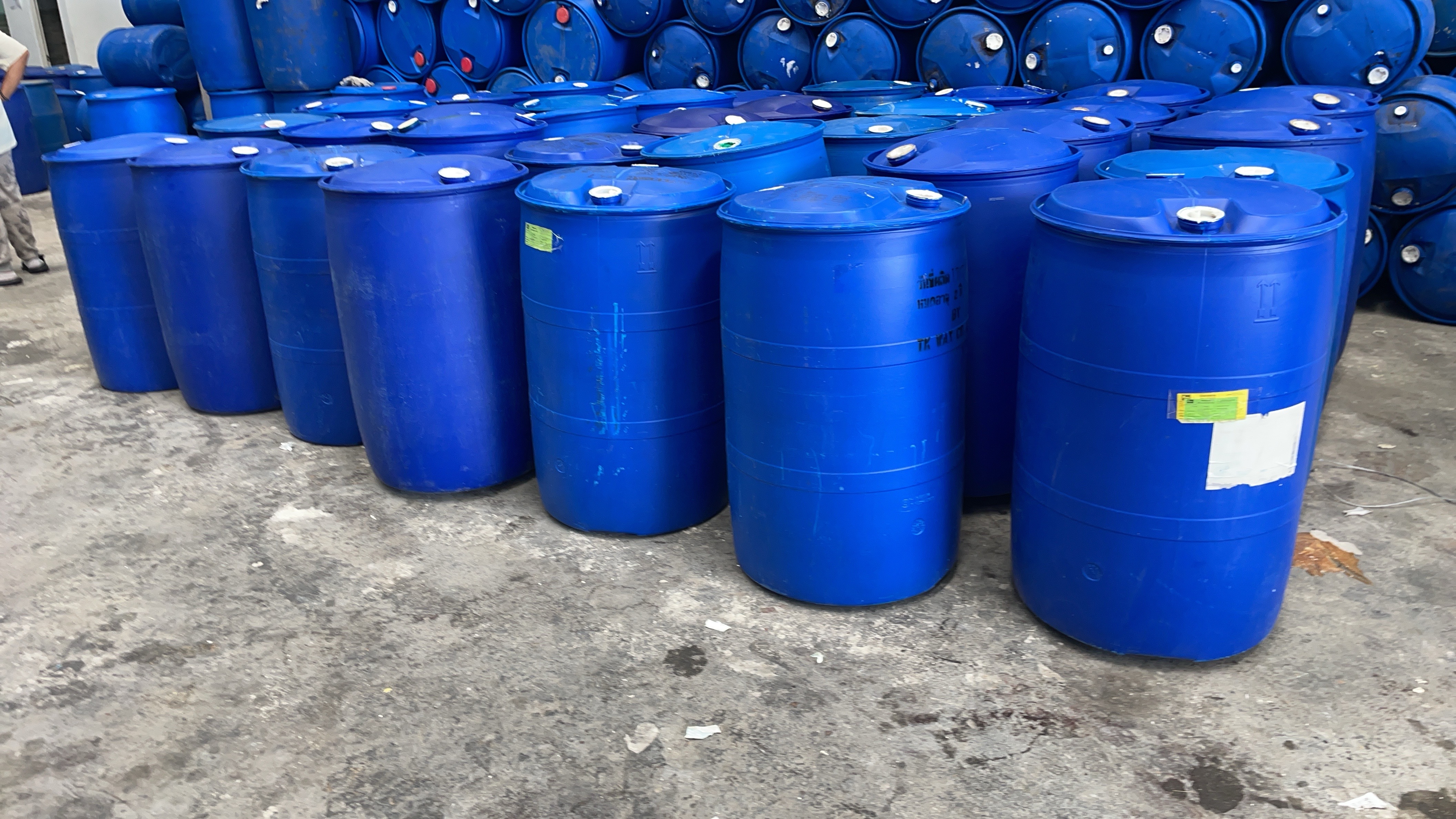 ถังฉีดโฟม 200 ลิตรมีอ 2 (1 ขอบ)