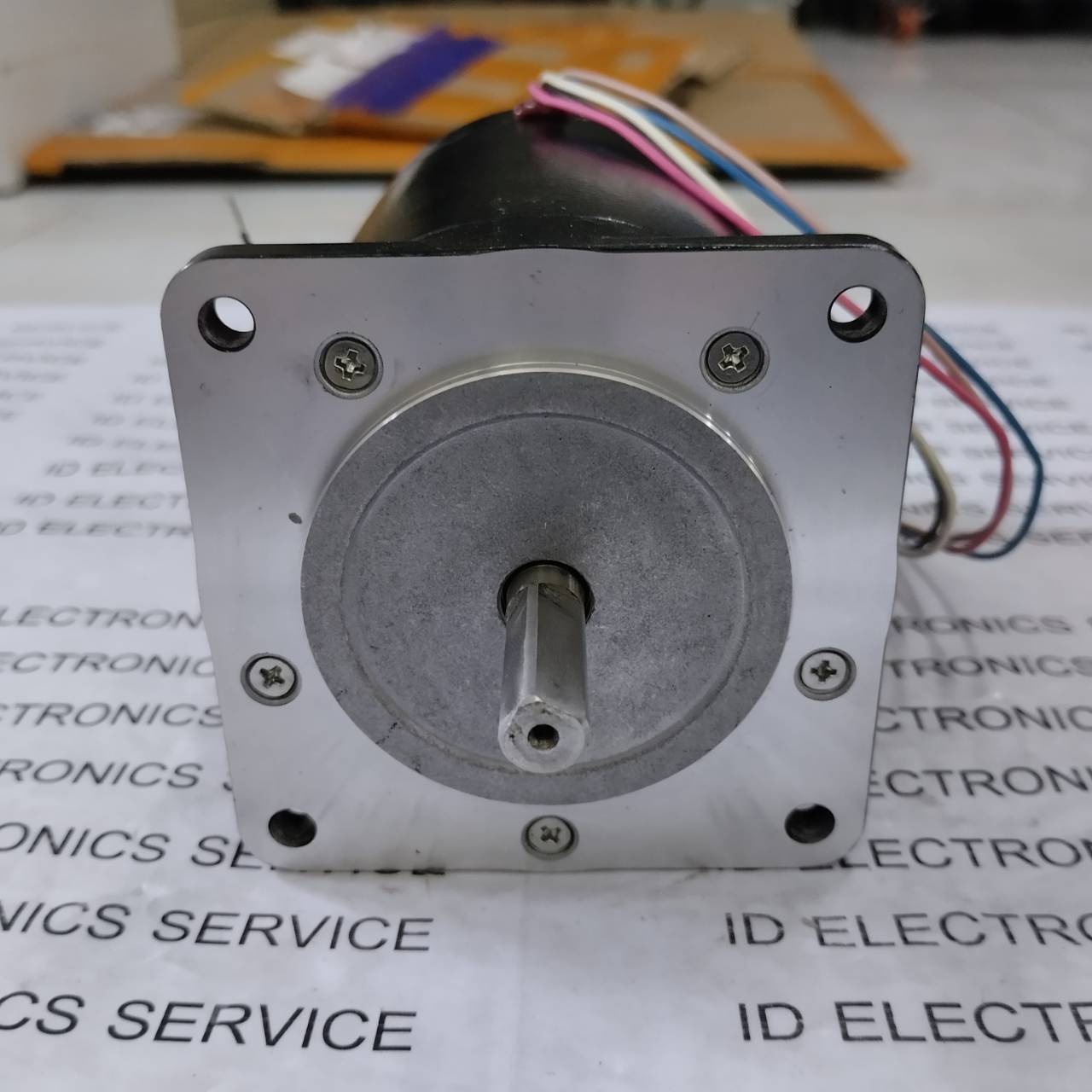 SERVO MOTOR " VEXTA " MODEL : UPH5913-A