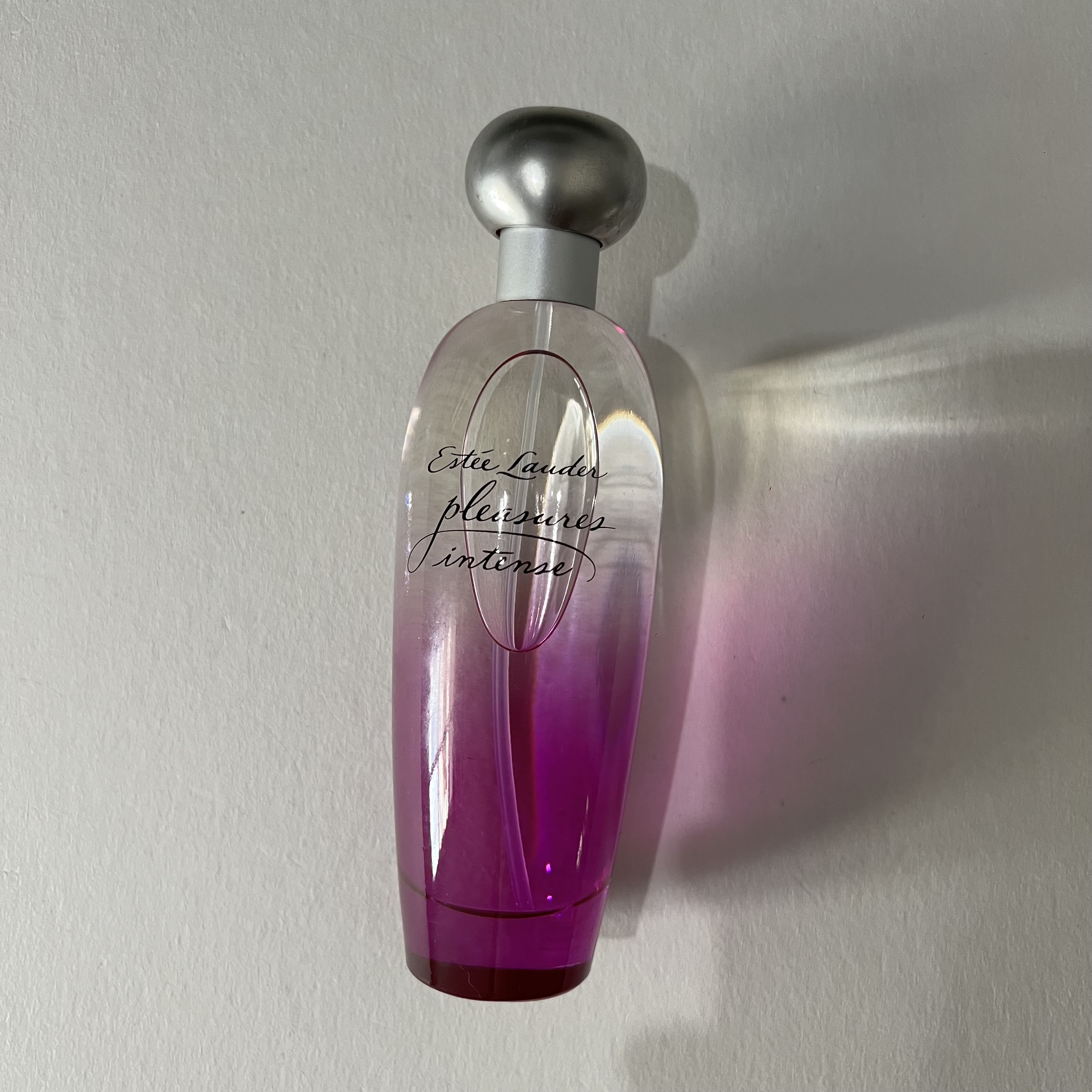 น้ำหอม Estee Lauder Pleasures Intense EDP