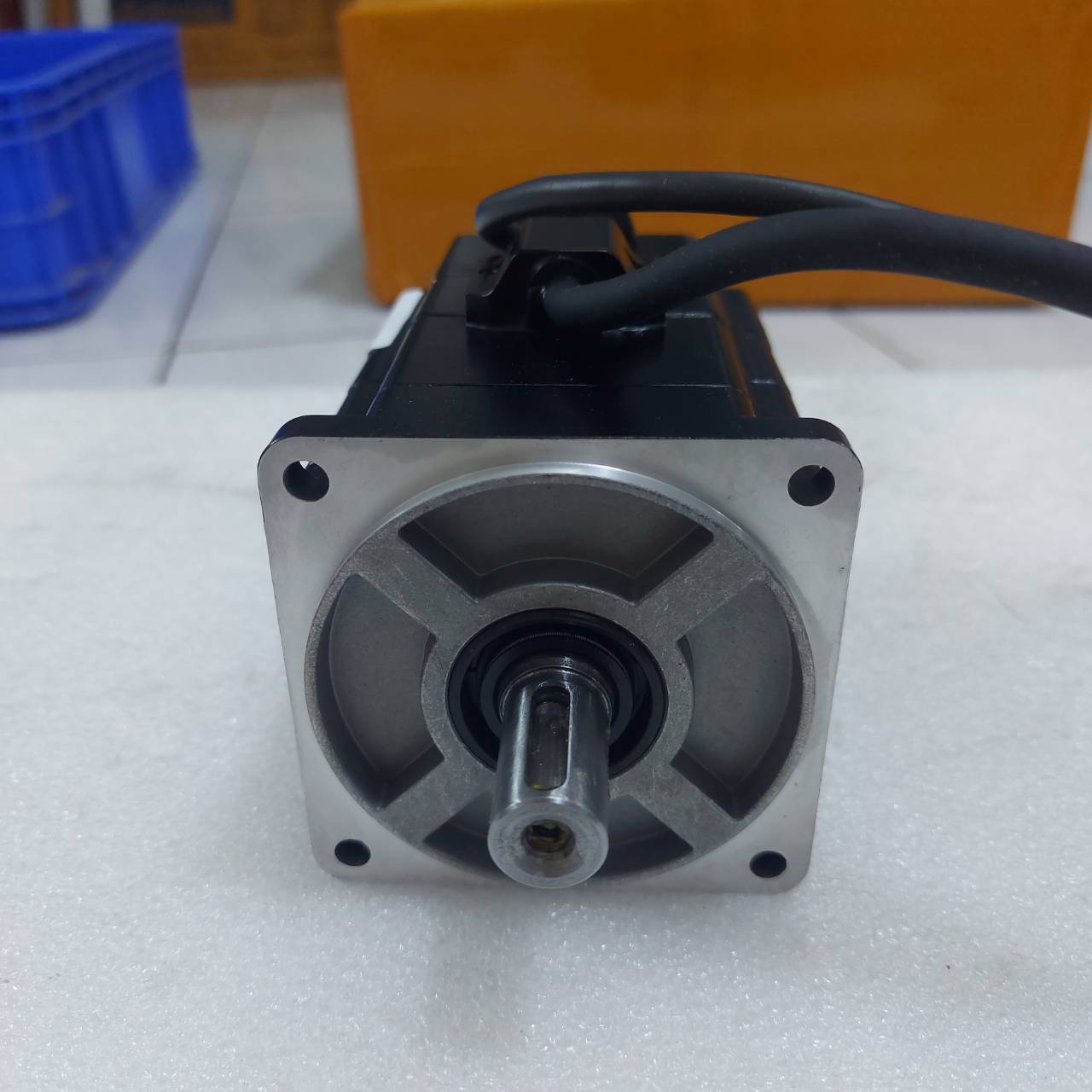 MOTOR P50B07040HXS1J "SANYO DENKI"