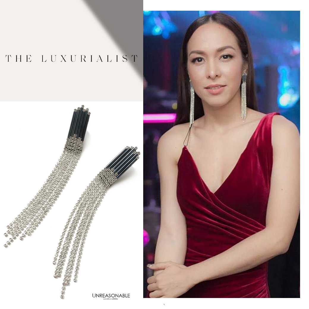 ต่างหูออกงาน สีน้ำเงิน ต่างหูคลิป ต่างหูก้านเงินแท้ น้ำหนักเบา UA0319-01 Unreasonable Accessories