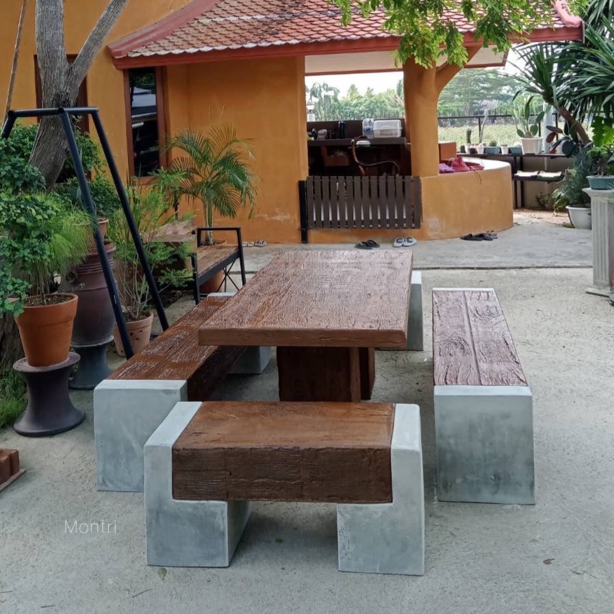 ชุดโต๊ะสนามไม้หมอน โต๊ะสนาม ชุดโต๊ะไม้หมอน โต๊ะสนาม ชุดโต๊ะสนามปูนลายไม้ ฝีมือคนไทย ขนาด 180*90 cm. งานแข็งแรงทนทานไม่เปราะบางอย่างแน่นอน