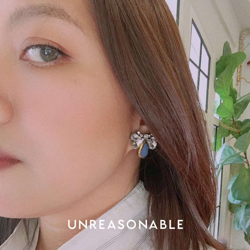 ต่างหูติดหู สีฟ้า ต่างหูคลิป ต่างหูก้านเงินแท้ น้ำหนักเบา สวยใส่สบาย UA0536-01 Unreasonable Accessories