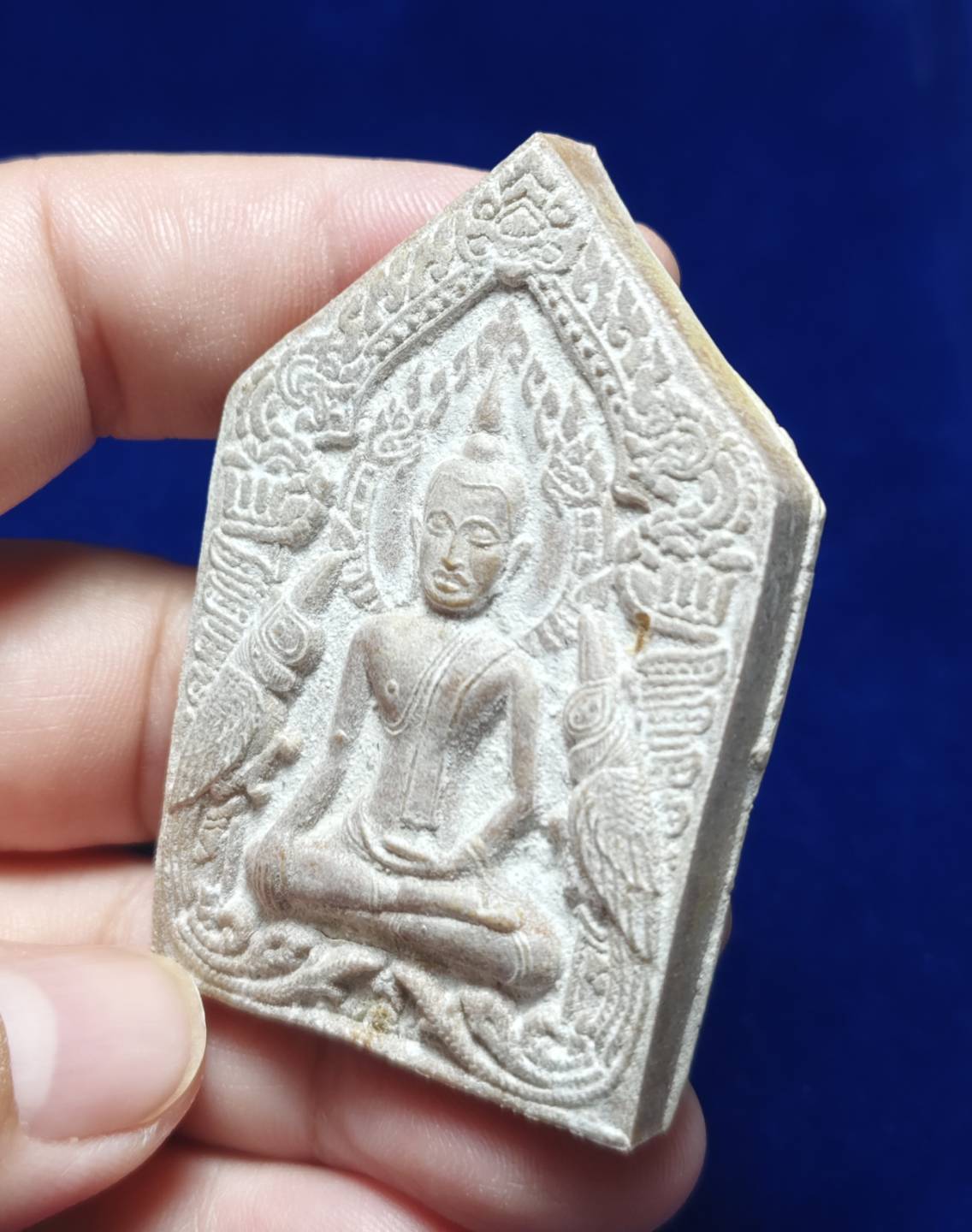 พระขุนแผน กุมารทอง สาริกาเรียกทรัพย์ ครูบาพิรุณ สิริจันโท วัดชัยมงคล จ.เชียงใหม่ (ใส่กรอบเงินพร้อมใช้งาน)