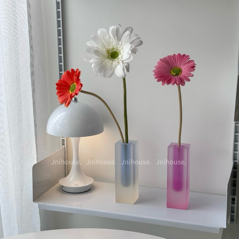 [พร้อมส่ง] Jnihouse : แจกันอะครีลิค (Acrylic vase)