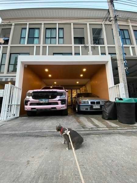 ให้เช่า ทาวน์โฮม 3 ชั้น พาทิโอ ศรีนครินทร์ - พระราม9(กรุงเทพกรีฑา) 191 ตรม. 3นอน 3น้ำ