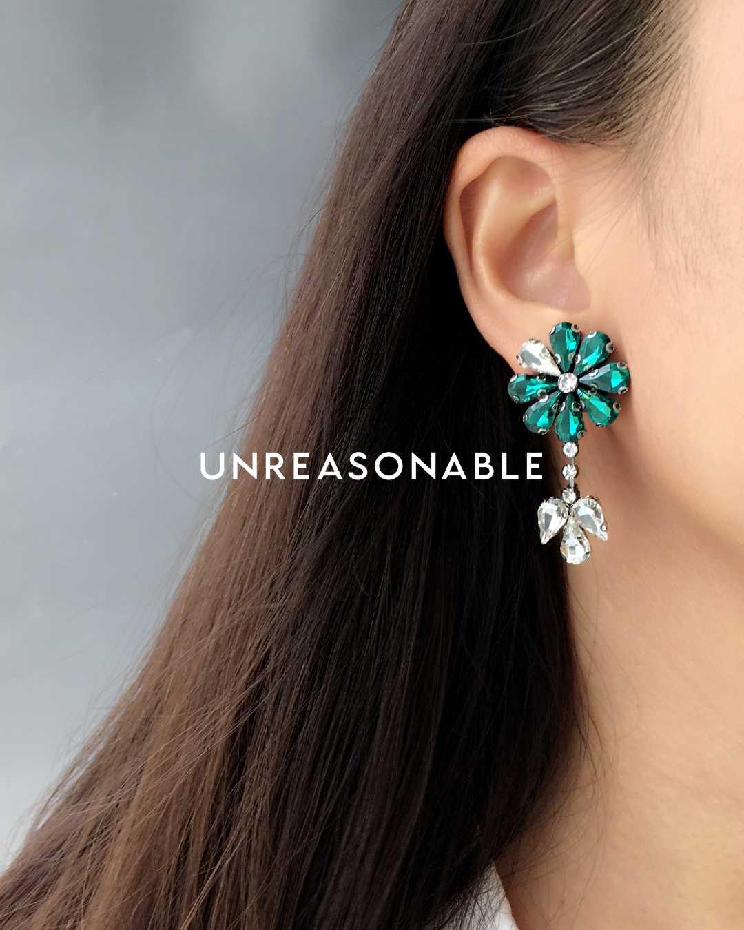 ต่างหูดอกไม้ สีเขียว ต่างหูคลิป ต่างหูก้านเงินแท้ น้ำหนักเบา สวยใส่สบาย UA0719-02 Unreasonable Accessories