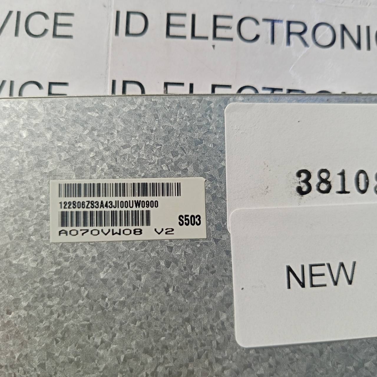 LCD PANEL " AUO " MODEL : A070VW08 V.2