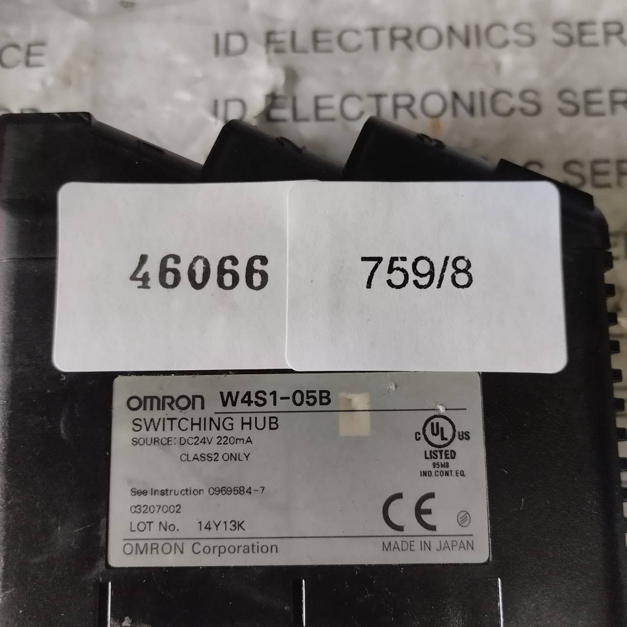 PLC " OMRON " MODEL : W4S1-05B