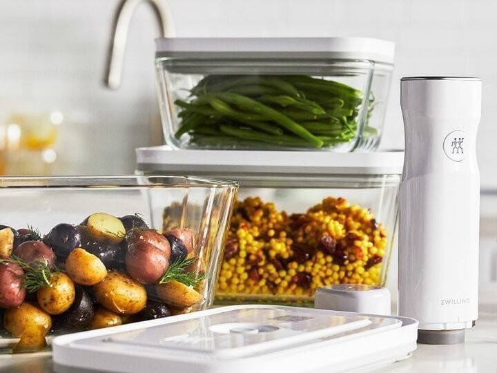 Zwilling Fresh Save Vacuum 17 pcs starter Set เครื่องสูญญากาศ ให้เราเก็บอาหารได้นานขึ้น 5 เท่า