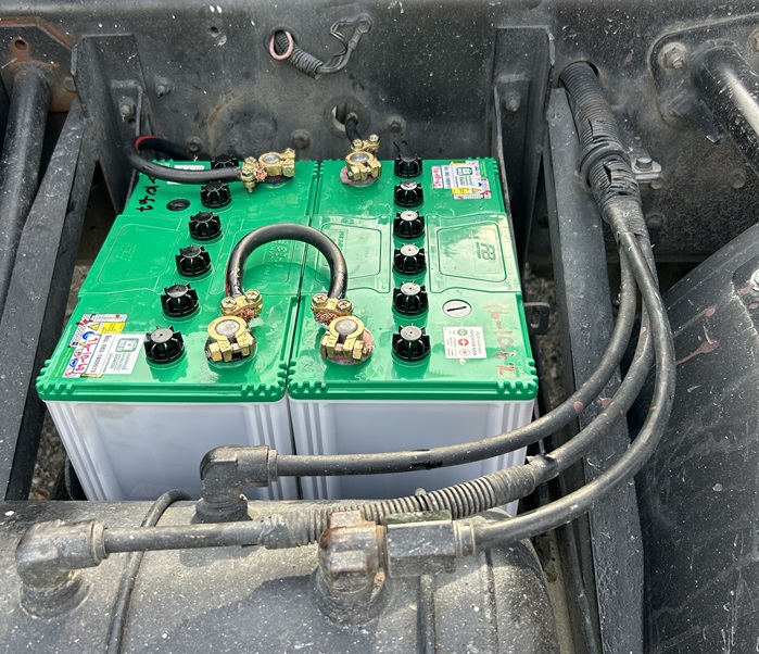 เเบตเตอรี่ PREMIUM HYBRID F-135 85แอมป์ 85D31L