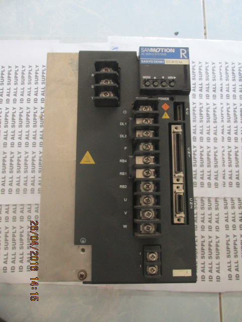 SERVO DRIVE " SANYO DENKI " MODEL : RS1A15AA