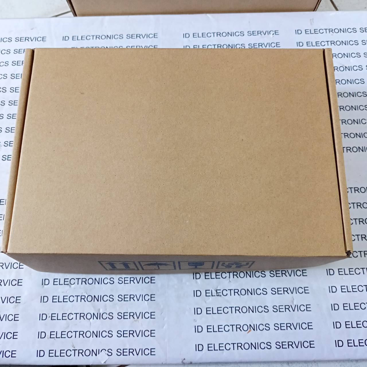 LCD TOUCH SCREEN " SAMKOON " MODEL : SA-057F