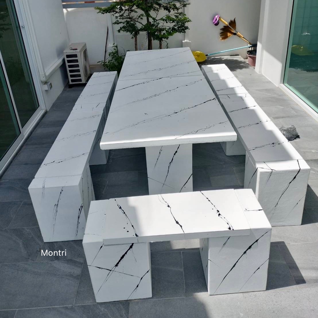 ชุดโต๊ะสนาม โต๊ะสนาม โต๊ะสนามกลางแจ้ง ชุดโต๊ะสนามกลางแจ้ง โต๊ะสนามใกล้ฉัน ขนาด 2.4 เมตร สีขาวสลัดดำ