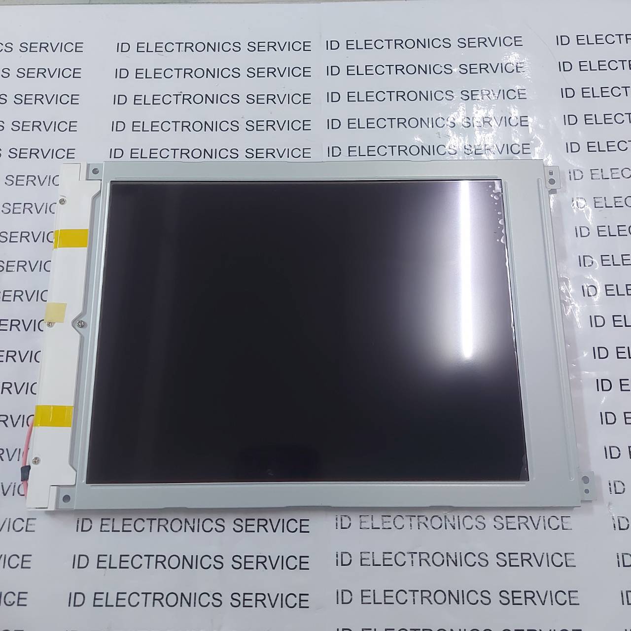 LCD PANEL " SHARP " MODEL : LM64183P