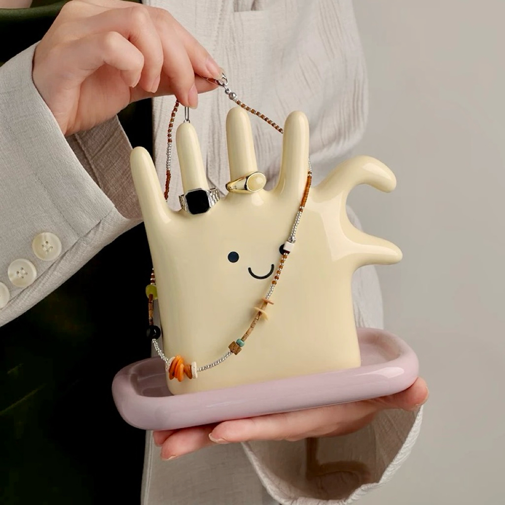 [พร้อมส่ง] Jnihouse : ที่แขวนเครื่องประดับ (Hand Jewelry Stand)