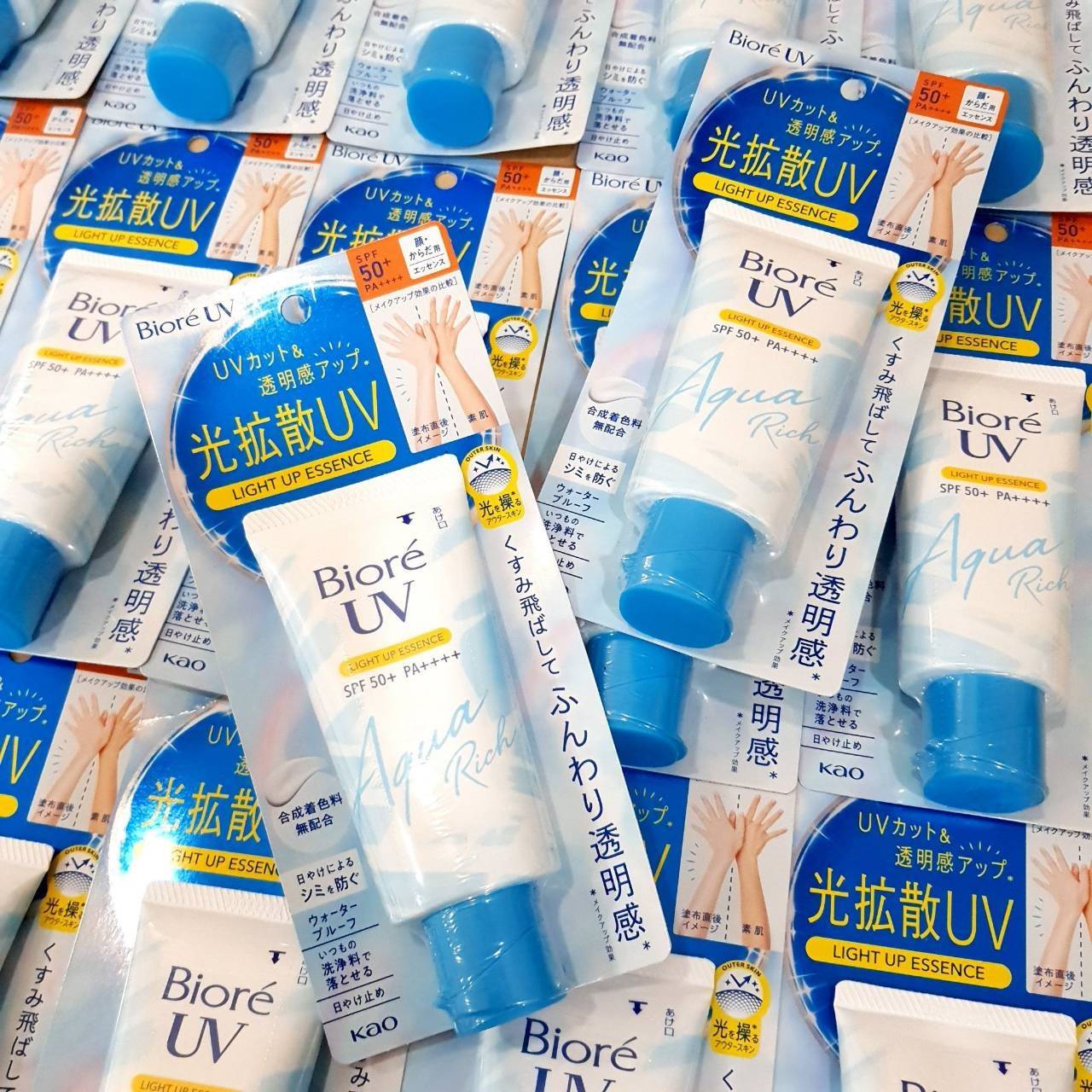 ครีมกันแดด BIORÉ UV Aqua Rich Light Up Essence SPF50+ PA++++ 70ml