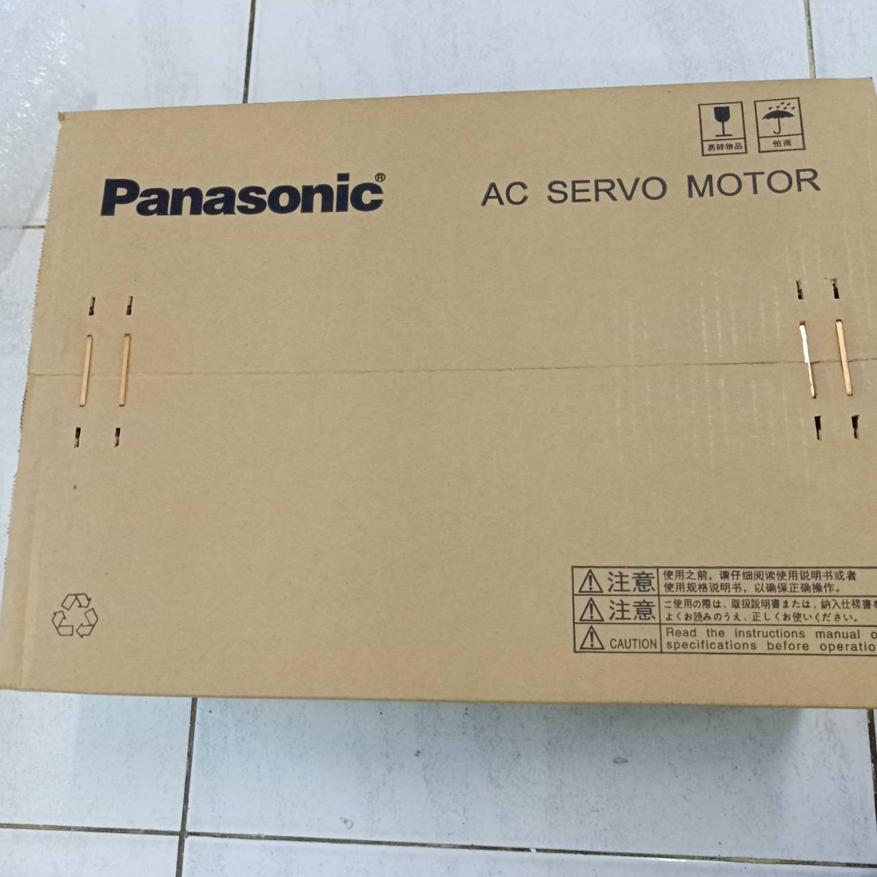SERVO MOTOR " PANASONIC " MODEL : MDME302GCC