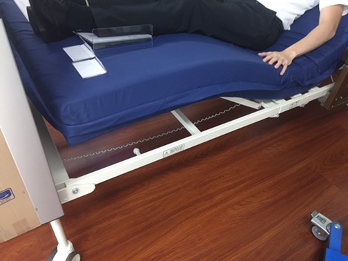 ที่นอนโฟมป้องกันแผลกดทับ แบรนด์ Funke Medical รุ่น Hyper Foam Plus ที่นอนโฟมพิเศษ 2 ชั้น ของแท้ รับประกันชั้นโฟมศูนย์ไทย 3 ปี แบรนด์จากประเทศเยอรมัน + แถมฟรี ที่ตัดแบ่งเม็ดยา