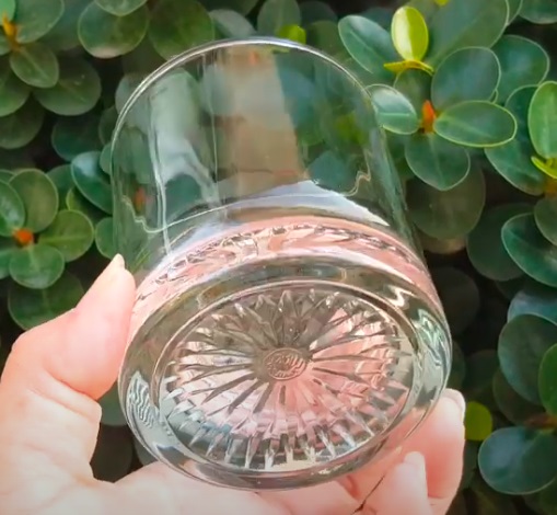 P11381 แก้วใส 8.9 Oz. (255 มิล) (7.5*7.5*8.5 cm) No.143509 ราคาส่งต่อ 1 ลัง : 72 ใบ : 960 บต่อลัง