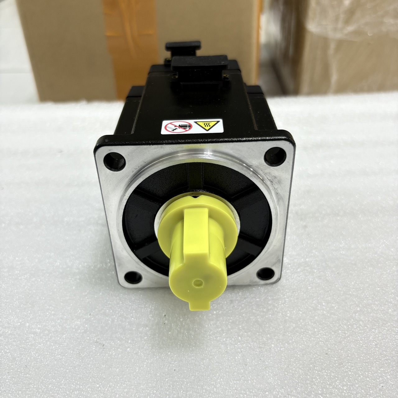 MS1H1-75B30CB MOTOR "INOVANCE"